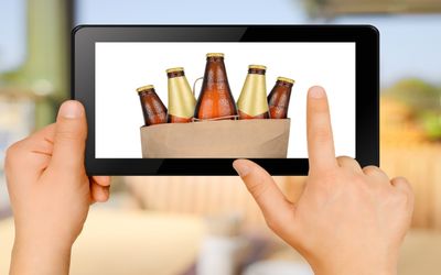 ‘Every phone is a bottle shop’, warns expert as online alcohol sales surge