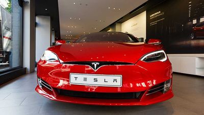 Tesla Falls As Latest Price Cuts Put Focus On Margins; EV Giant Announces China Megafactory