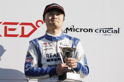 Yamashita in tears after first Super Formula podium since 2020