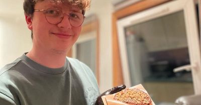 Meet the Dutchman bringing Netherlands Stroopwafels to the streets of Edinburgh