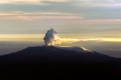The Nevado del Ruiz volcano killed 25,000 people in 1985. Not it has scientists worried again