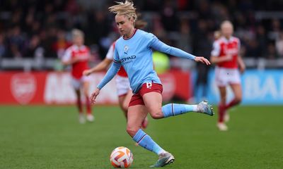 Steph Houghton faces ‘difficult’ task to make England squad, admits Wiegman
