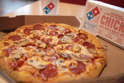 Pizza to go? Dominos partners with Apple for ordering via CarPlay