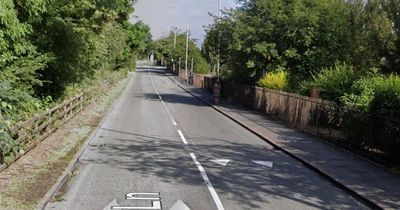 Man seriously injured after crashing scooter on Leeds street