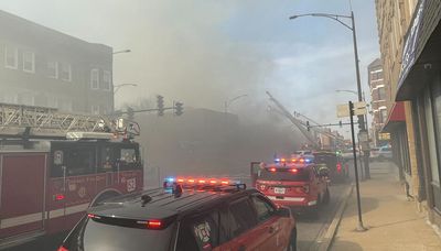 Firefighters battle extra-alarm blaze in Bridgeport