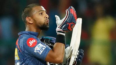 RCB vs LSG Highlights: Nicholas Pooran 19-ball 62 helps Lucknow Super Giants pull off a heist