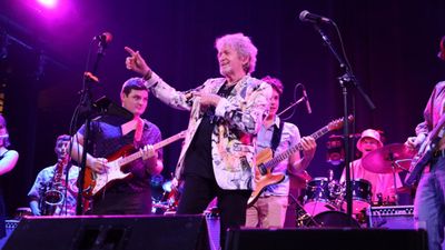 Jon Anderson adds extra UK show as he extends European tour