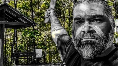 Custodians call for closure of Mount Beerwah to climbers in Glasshouse Mountains