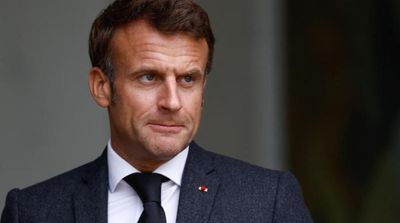 Macron to Visit Netherlands amid Row over China Comments