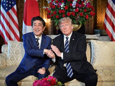 Trump reveals he lost and then found $3,755 golden golf club given to him by Shinzo Abe