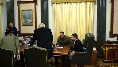 Richard Branson meets with Ukraine’s President Volodymyr Zelensky as Russia steps up missile attacks