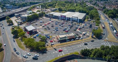 Black Country retail park fully let after Farmfoods deal