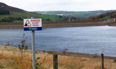 Boss of UK’s most polluting water firm made £1.4m from shares before retiring