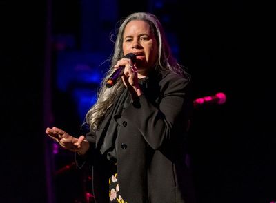 Natalie Merchant emerges from darkness with nothing but love