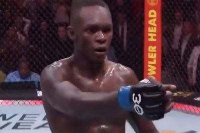 Alex Pereira reacts to Israel Adesanya trolling his son after UFC 287 knockout loss