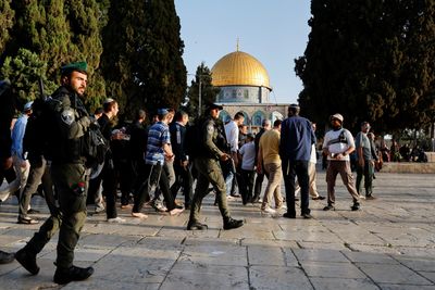 Israel bans non-Muslim visits to Al-Aqsa compound until Ramadan end