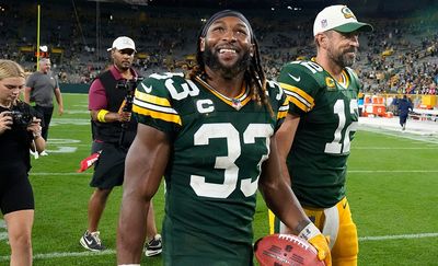 Packers RB Aaron Jones on contract restructure: ‘I’m a team player’