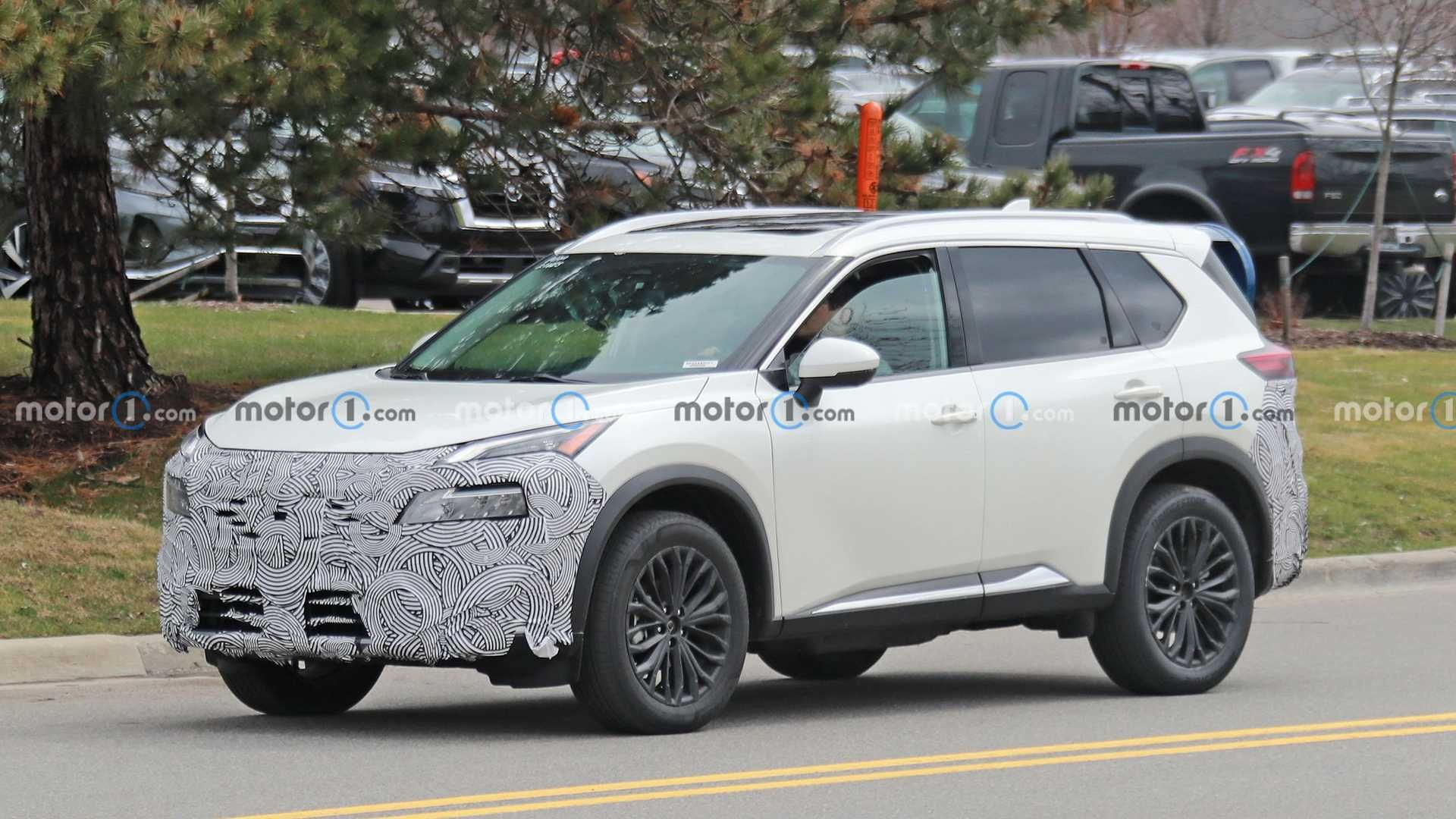 2024 Nissan Rogue Refresh Spied In Public For The…