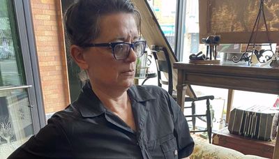 Irena Dujmovic-Terman fled war-torn homeland, opened antiques shop in Chicago, dead at 52