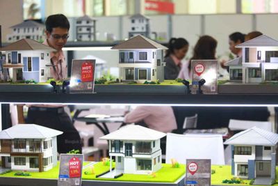 Developer index further decreases