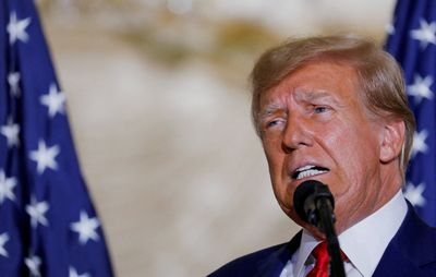 Trump blames media in seeking delay in rape accuser Carroll's trial