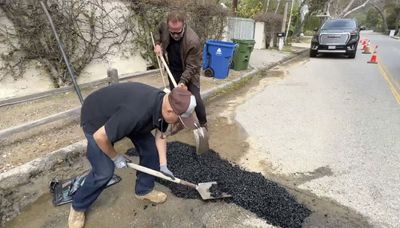 Terminated: As Chicagoans dodge potholes, Arnold Schwarzenegger fixes one in L.A. himself