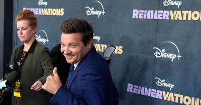 Jeremy Renner uses mobility scooter and cane at first red carpet since crash