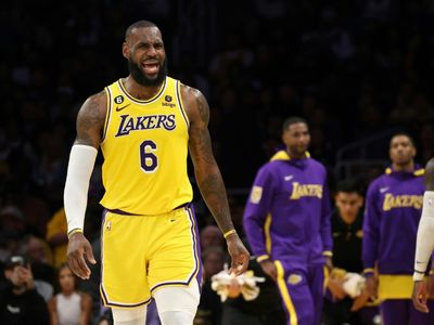 James leads Lakers into playoffs after thriller, Hawks advance