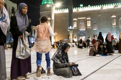 Indonesian studying Islam in Cairo passes Ramadan far from home