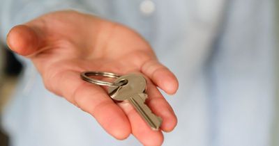 Converted Dublin attic advertised as 'penthouse apartment' with rent set at over €2,000 a month