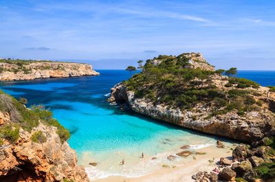 Holidaymakers warned of smoking ban on Ibiza and Mallorca beaches
