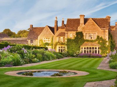 Best country hotels near London 2023: Spa breaks, golf courses and more are just a train ride away