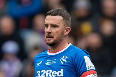 Barry Ferguson issues Rangers transfer clue with 'closing in' striker claim