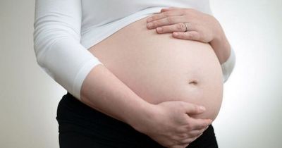 The lesser-known signs of pregnancy - from vivid dreams to change in taste