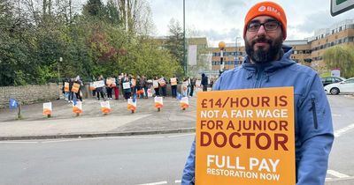Nottingham junior doctor on QMC picket line says £14 an hour 'not enough'