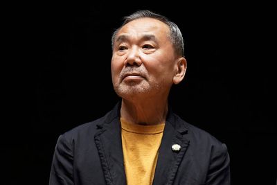 In new book, Murakami explores walled city and shadows