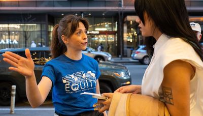 Actors’ Equity signals possible strike with ‘Jagged Little Pill’ leafleting