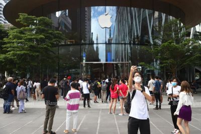 Apple in talks to make MacBooks in Thailand