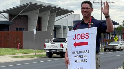 West Wimmera health chief stands on busy highway in bid to attract more staff