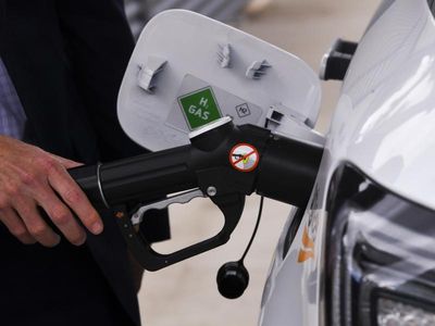 New hydrogen pumps hundreds of billions into economy