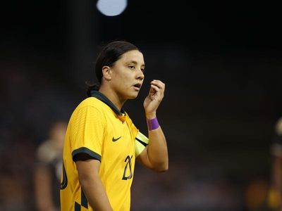 Mystery over Sam Kerr's fitness for England showdown