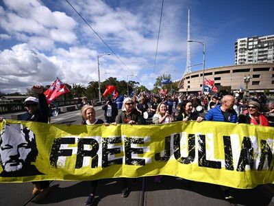 Australian MPs call on US to drop Assange extradition