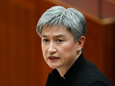 Minister condemns escalating Middle East violence