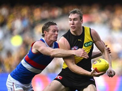 Injured Richmond star Lynch out for three months