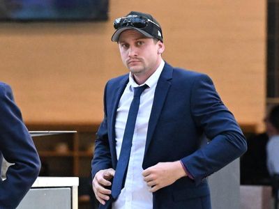 Man sentenced for 'frightening' attack over littering