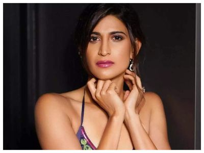 After Priyanka Chopra, Aahana Kumra talks about experiencing campism in Bollywood; reveals she was out of work for two years