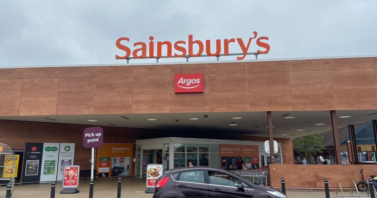 Sainsbury's shoppers say they 'need' TU Clothing tropical maxi dress this  summer - Nottinghamshire Live