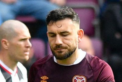 Robert Snodgrass 'disappointed' as Naismith makes Hearts 'easier' call over exit