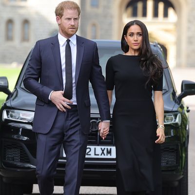 Deepak Chopra Says Prince Harry and Meghan Markle Are "Struggling Right Now"