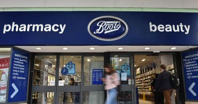 Boots shoppers hail anti-ageing 'non greasy' face suncream that 'prevents breakouts'